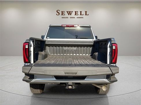 New 2025 GMC Sierra 2500 Denali Ultimate w/ Max Trailering Package image 4