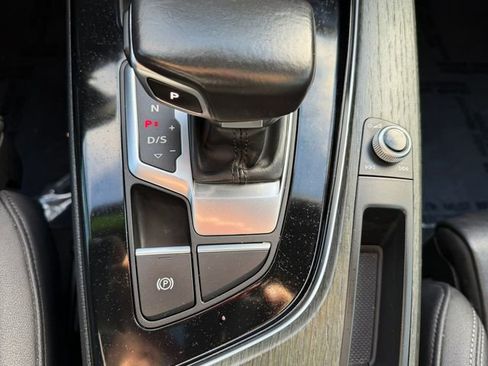 Used 2021 Audi A5 2.0T Premium image 24