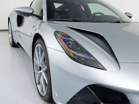 Used 2025 Lotus Emira image 37
