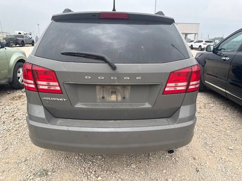 Used 2020 Dodge Journey SE w/ SE Popular Equipment Group FWD image 5
