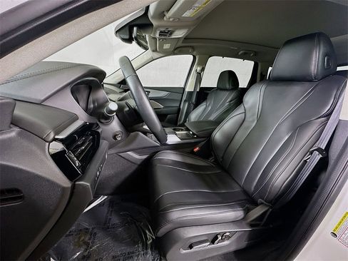 Used 2023 Acura MDX Technology image 16
