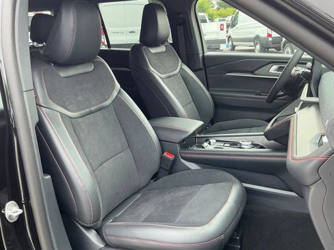 New 2026 Ford Explorer ST AWD/4WD image 18