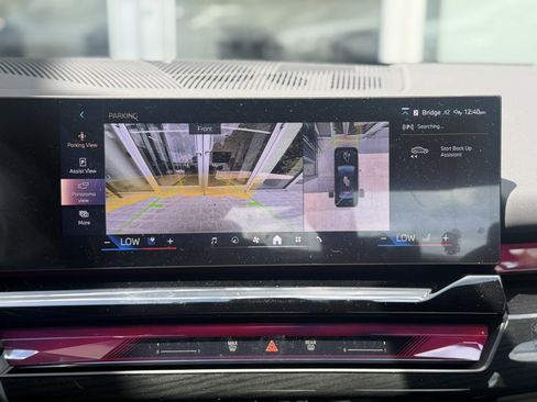 Certified 2026 BMW i5 eDrive40 w/ M Sport Package RWD image 29