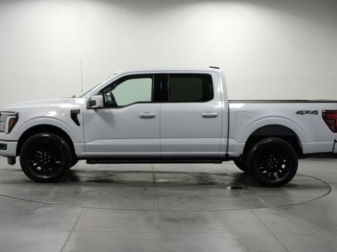 Used 2025 Ford F150 Lariat AWD/4WD image 7