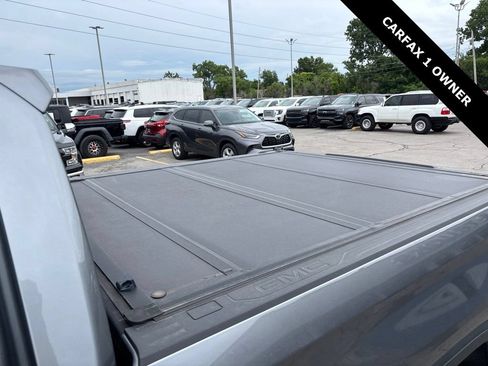 Used 2022 GMC Sierra 1500 Denali AWD/4WD image 12