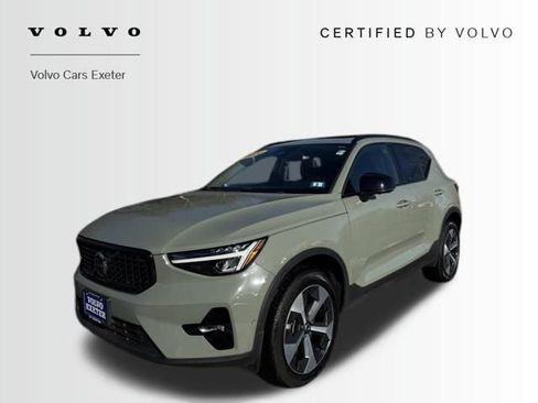 Certified 2024 Volvo XC40 B5 Plus w/ Protection Package Premier image 1