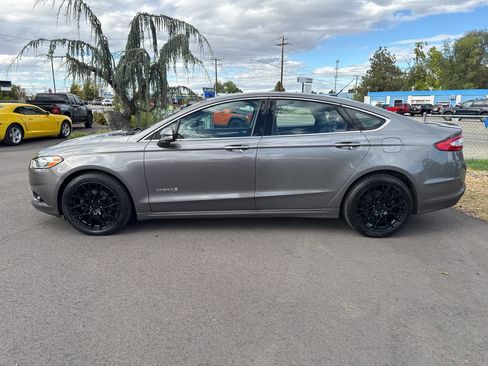 Used 2013 Ford Fusion Titanium image 4
