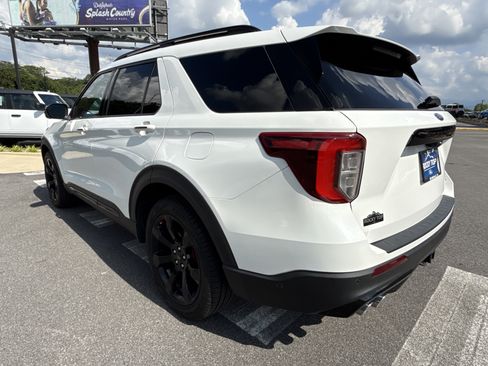 Used 2020 Ford Explorer ST w/ ST Street Pack AWD/4WD image 7