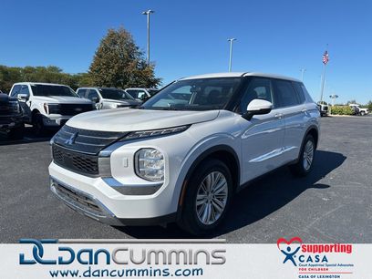 Used 2022 Mitsubishi Outlander ES