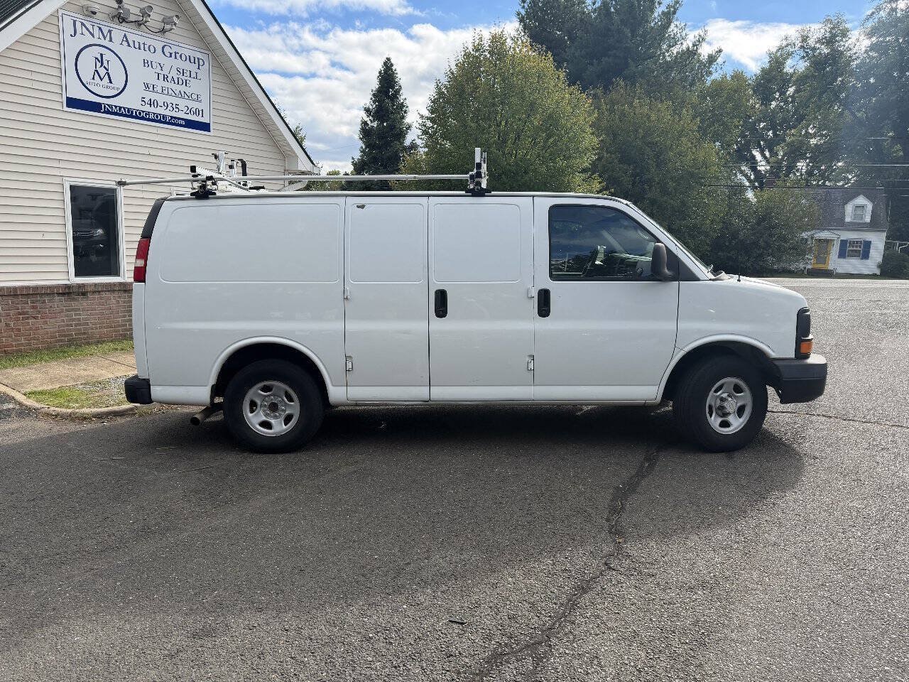 Used 2007 Chevrolet Express 1500 RWD image 8