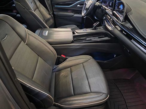 Certified 2023 Cadillac Escalade Sport AWD/4WD image 11