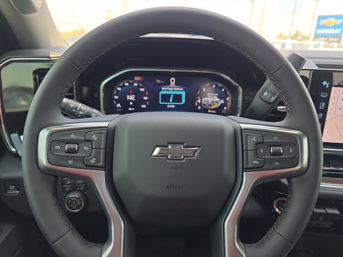 New 2026 Chevrolet Silverado 2500 LT w/ Trail Boss Package AWD/4WD image 18