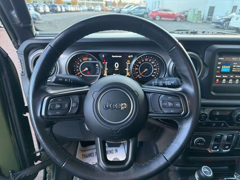 Certified 2021 Jeep Wrangler Sport AWD/4WD image 15