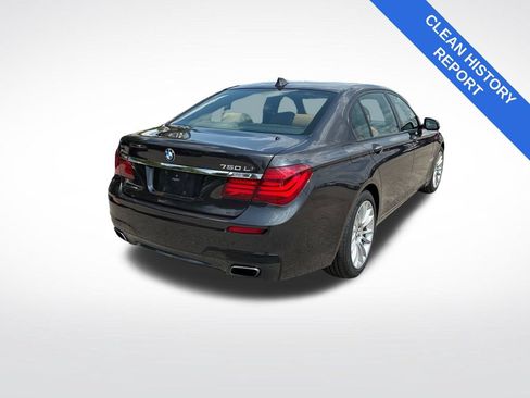 Used 2013 BMW 750Li xDrive AWD/4WD image 3
