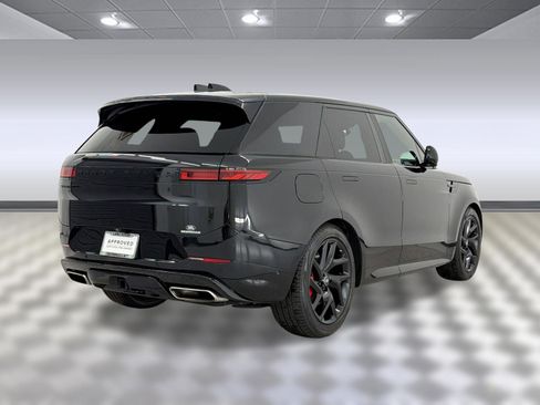 Used 2024 Land Rover Range Rover Sport Dynamic SE AWD/4WD image 9