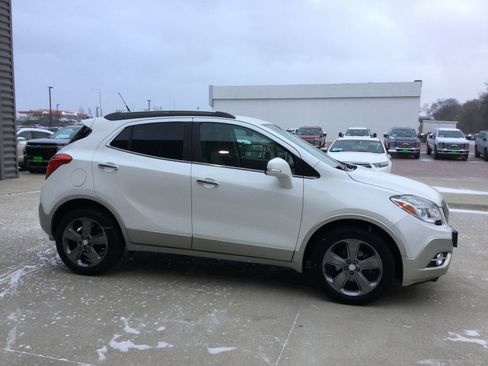 Used 2014 Buick Encore Premium image 3