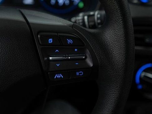 Used 2023 Hyundai Kona SEL image 23