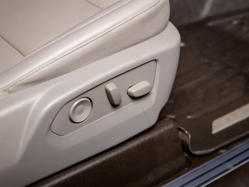 Used 2023 GMC Sierra 1500 SLT w/ SLT Premium Package image 15