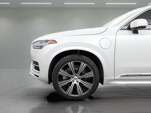 Used 2021 Volvo XC90 T8 Inscription w/ Advanced Package AWD/4WD image 32