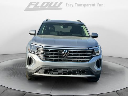 New 2026 Volkswagen Atlas SE AWD/4WD image 2