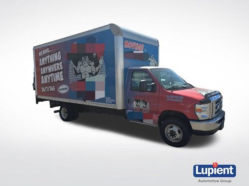 Used 2018 Ford E-450 and Econoline 450 Super Duty RWD image 1