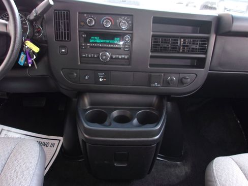 Used 2016 Chevrolet Express 3500 LT w/ LT Preferred Equipment Group image 24