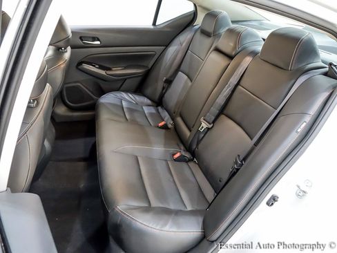 Used 2024 Nissan Altima 2.5 SR w/ SR Premium Package image 16