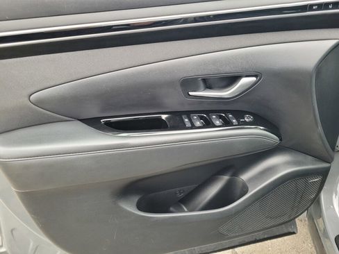 Used 2024 Hyundai Tucson Limited image 17