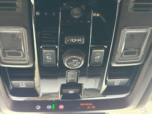 New 2026 GMC Yukon Elevation image 53