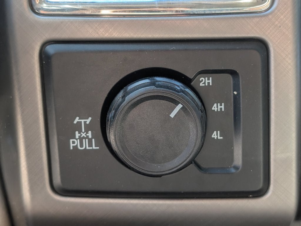 Used 2018 Ford F350 Limited AWD/4WD image 21