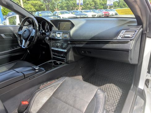 Used 2016 Mercedes-Benz E 400 4MATIC Coupe image 38