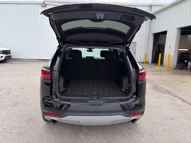 Used 2025 Chevrolet Blazer LT AWD/4WD image 22