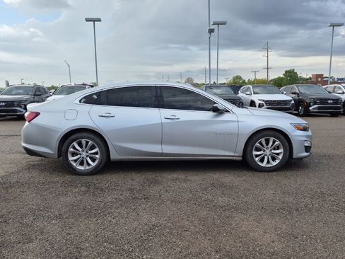 Used 2020 Chevrolet Malibu LT image 3