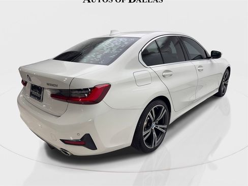 Used 2019 BMW 330i Sedan w/ Driving Assistance Package image 6