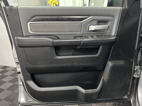 Used 2022 RAM 2500 Big Horn image 18