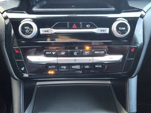 Used 2022 Ford Explorer ST-Line w/ Class IV Trailer Tow Package RWD image 17