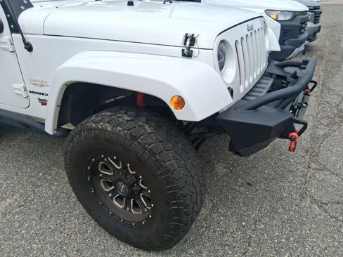 Used 2012 Jeep Wrangler Sahara w/ Trailer Tow Group AWD/4WD image 2