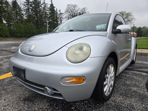 Used 2005 Volkswagen Beetle GLS FWD image 1