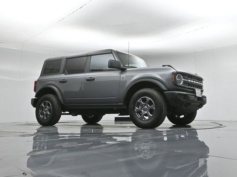 Used 2025 Ford Bronco Big Bend image 4