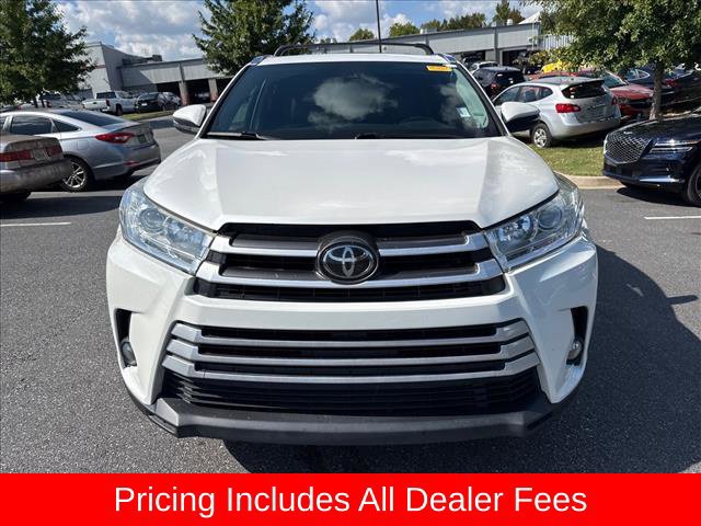 Used 2019 Toyota Highlander XLE FWD image 7