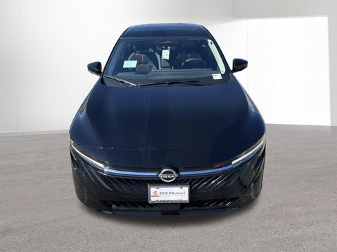 New 2026 Nissan Sentra SR w/ SR Premium Package FWD image 35