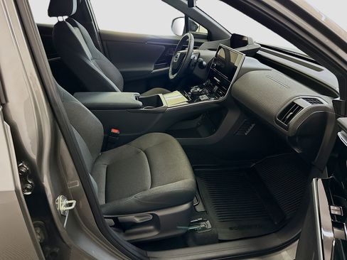 Used 2023 Subaru Solterra AWD image 32
