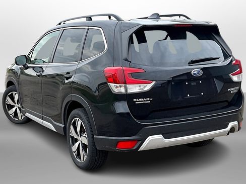 Used 2020 Subaru Forester Touring image 10