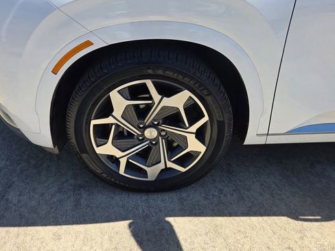 Used 2021 Hyundai Palisade Calligraphy image 13