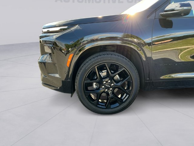 Used 2026 Chevrolet Traverse RS AWD/4WD image 9