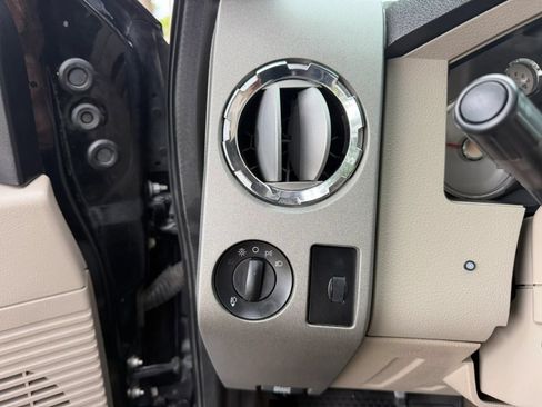 Used 2008 Ford F250 Lariat AWD/4WD image 37