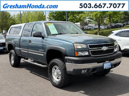 Used 2006 Chevrolet Silverado 2500 LT w/ Skid Plate Package AWD/4WD image 1