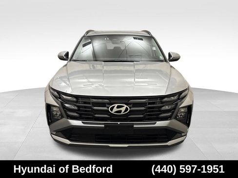 Used 2026 Hyundai Tucson SEL FWD image 2