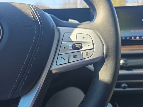 Used 2026 BMW X7 xDrive40i image 25