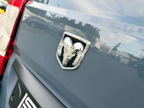 Used 2019 RAM ProMaster 2500 FWD image 13